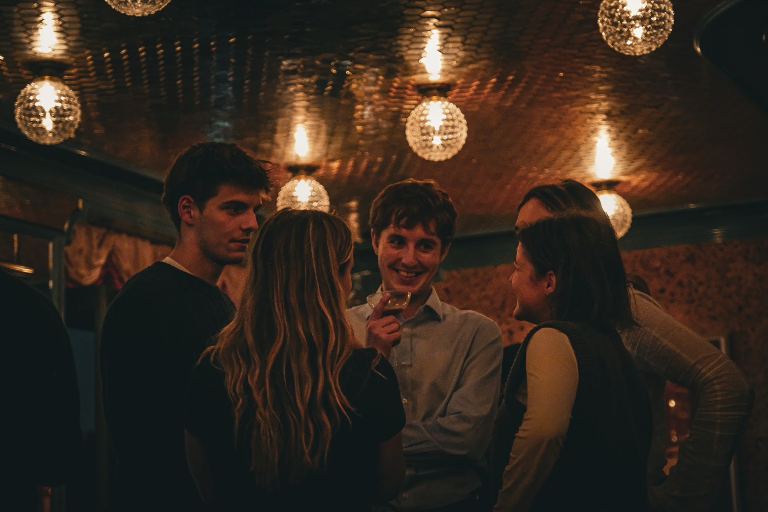 Guests together at the bar